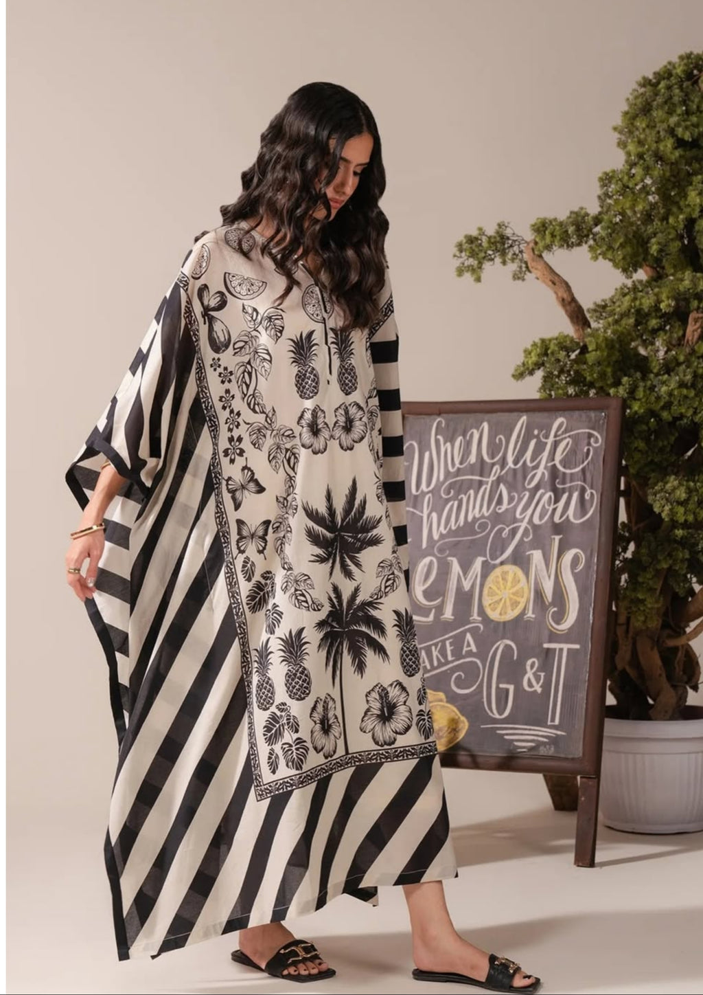 Sia: 2-Piece Tropical Striped Kaftan