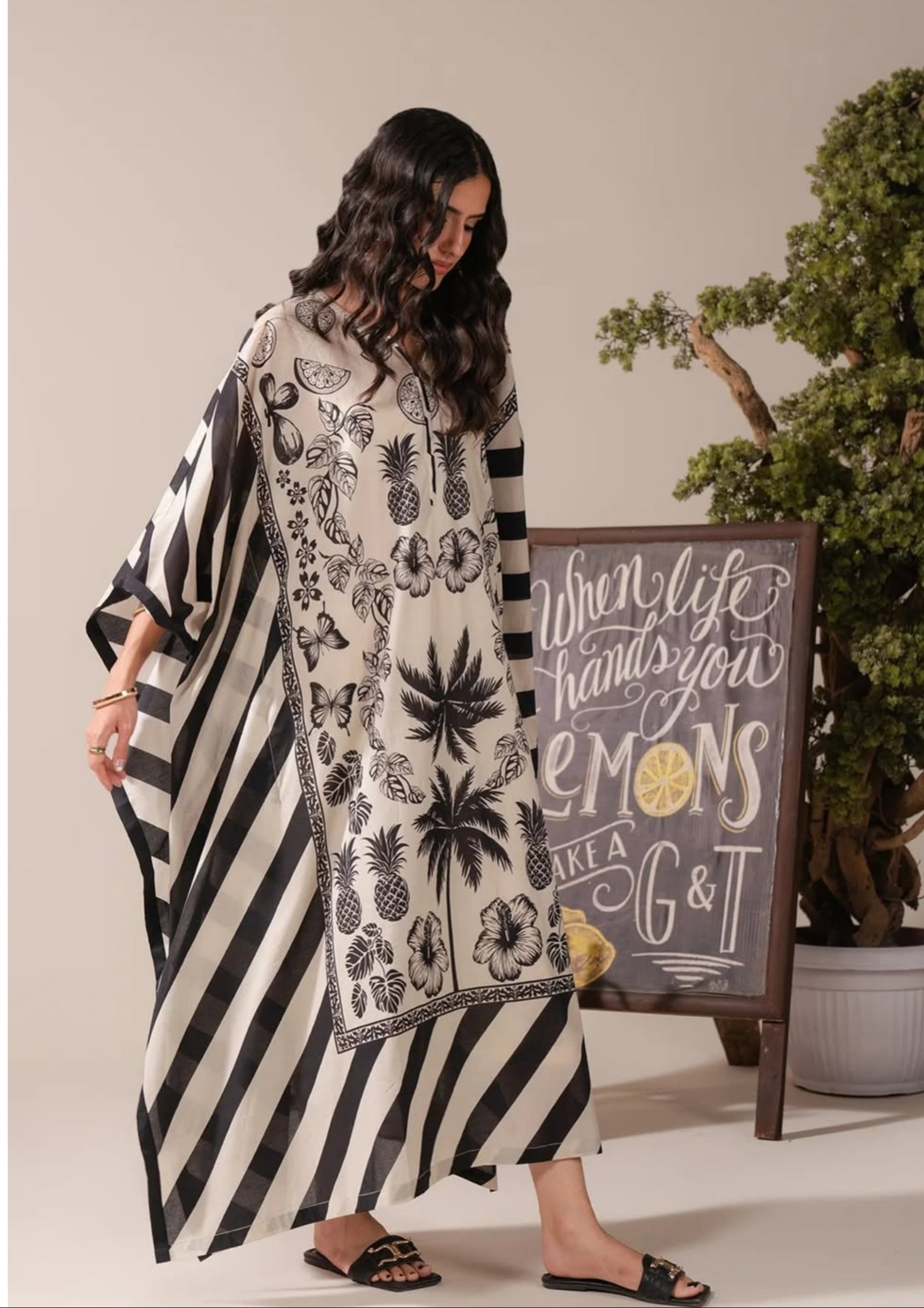 Sia: 2-Piece Tropical Striped Kaftan