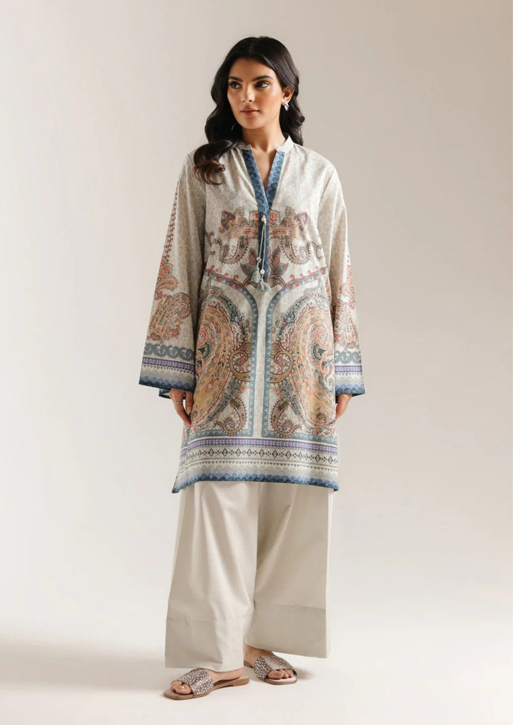 Safreen: 2-Piece Printed Farshi Suit