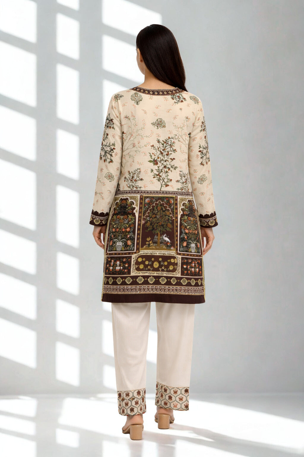 Afreen: 2-Piece Farshi Suit