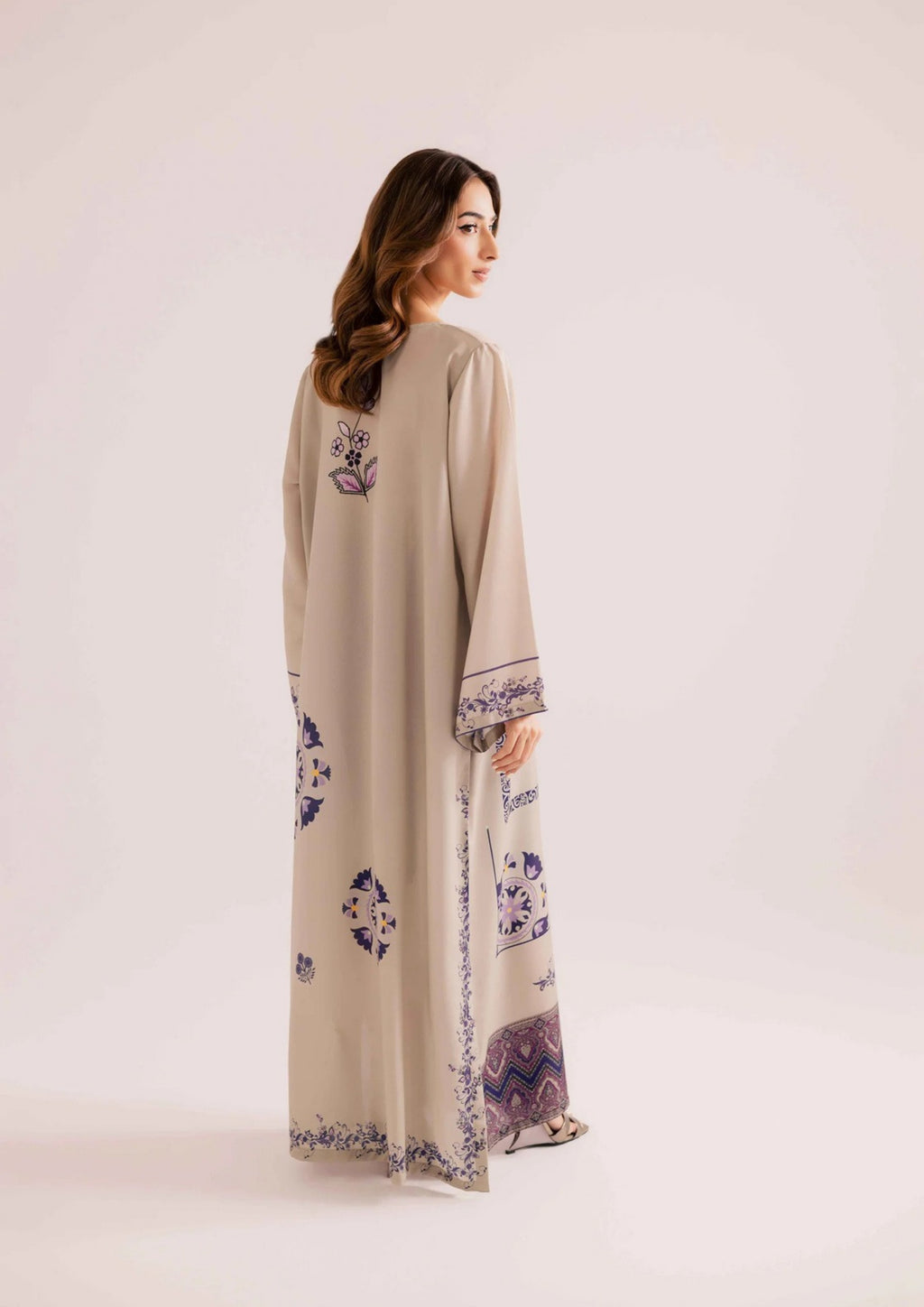 Zebunisa: 2-Piece Printed Long Shirt Set
