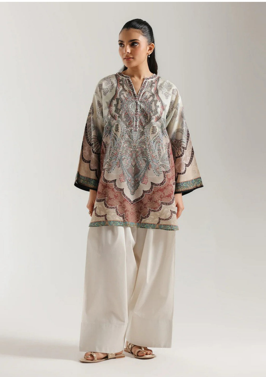 Mehernaaz: 2-Piece Printed Farshi Suit
