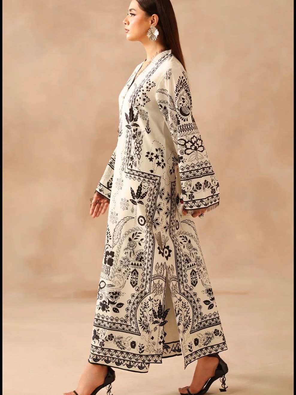 Tabbassum: 2-Piece Paisley Long shirt set