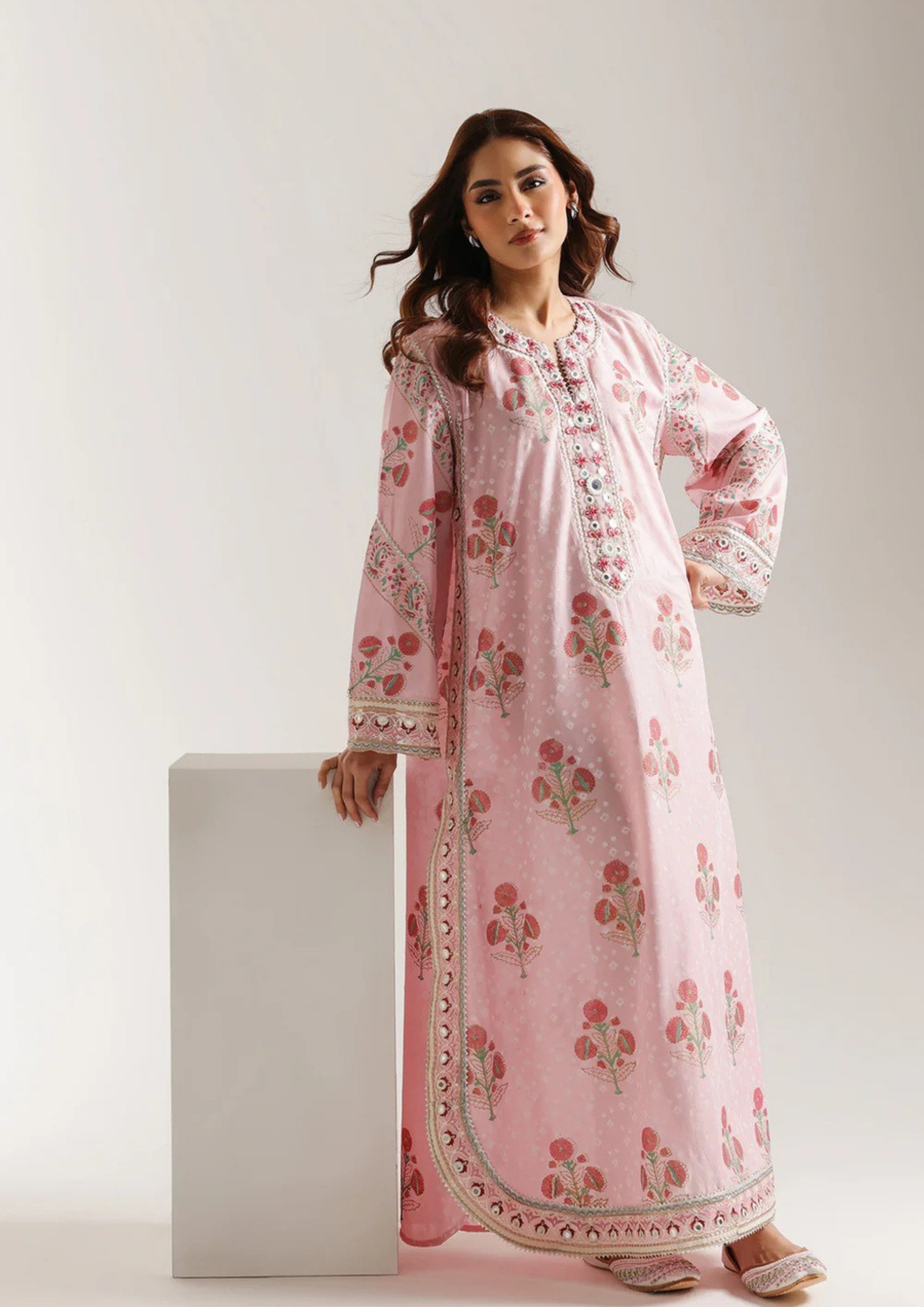 Gulrukh: Embroidered Long Shirt Set