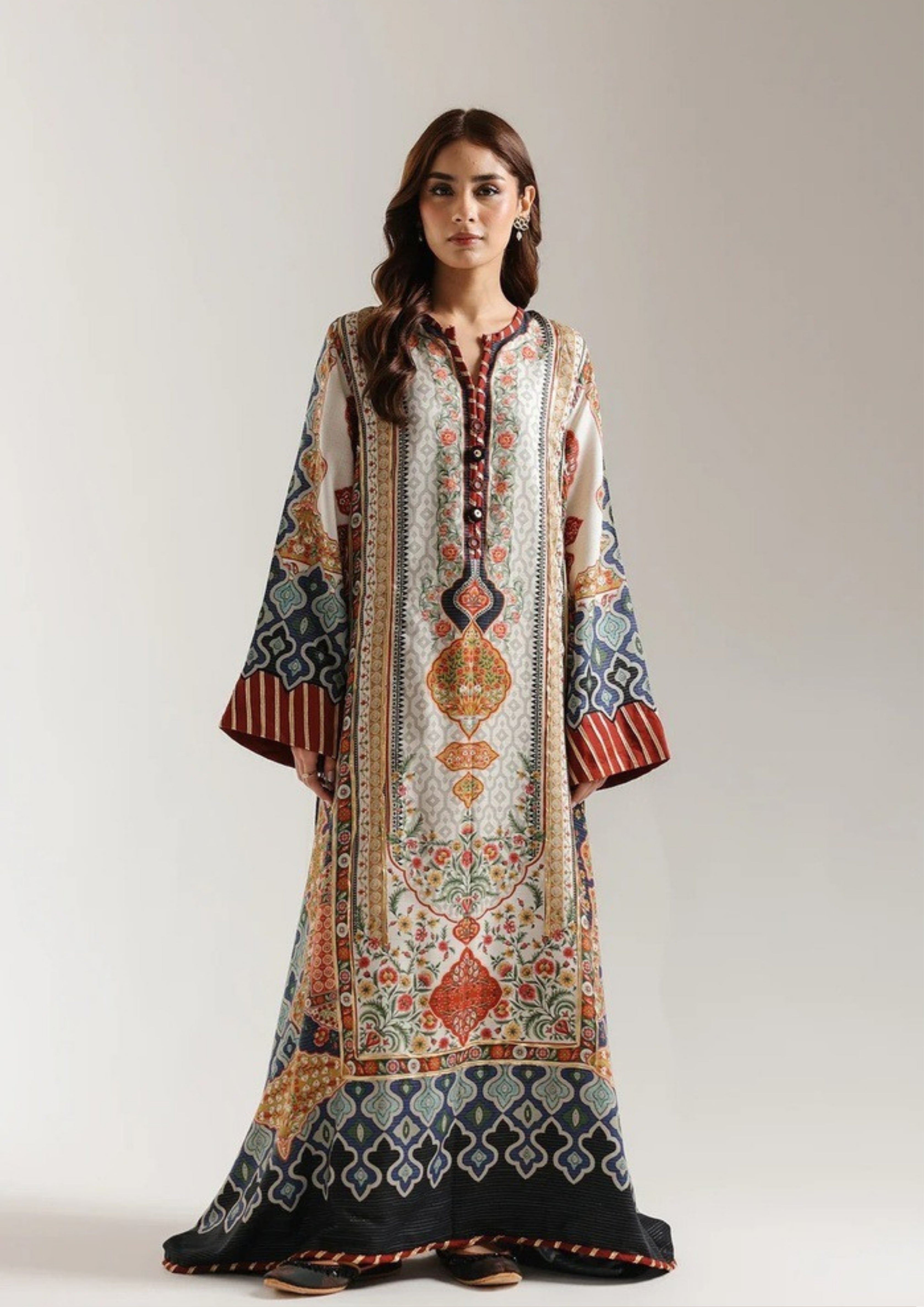 Kanzah: 2-Piece Ornate Mosaic Kaftan